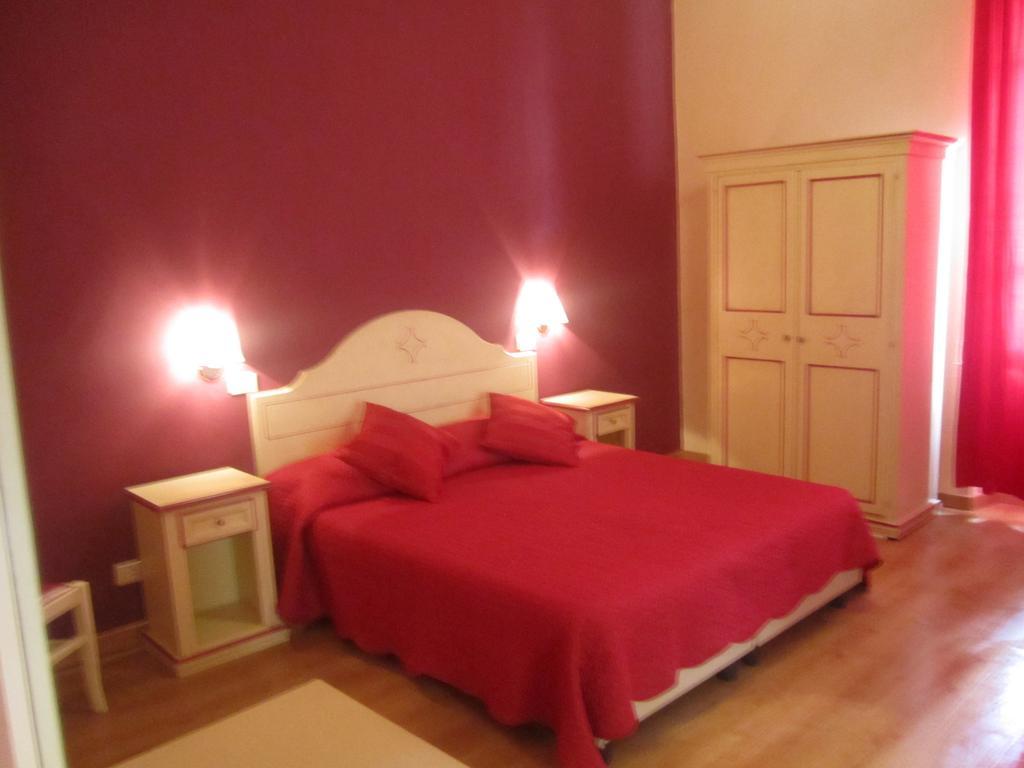 Hotel Savonarola Florencja Pokój zdjęcie